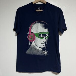 g:21 Graphic Tee Mozart DJ Headphones Shirt – Size Small
